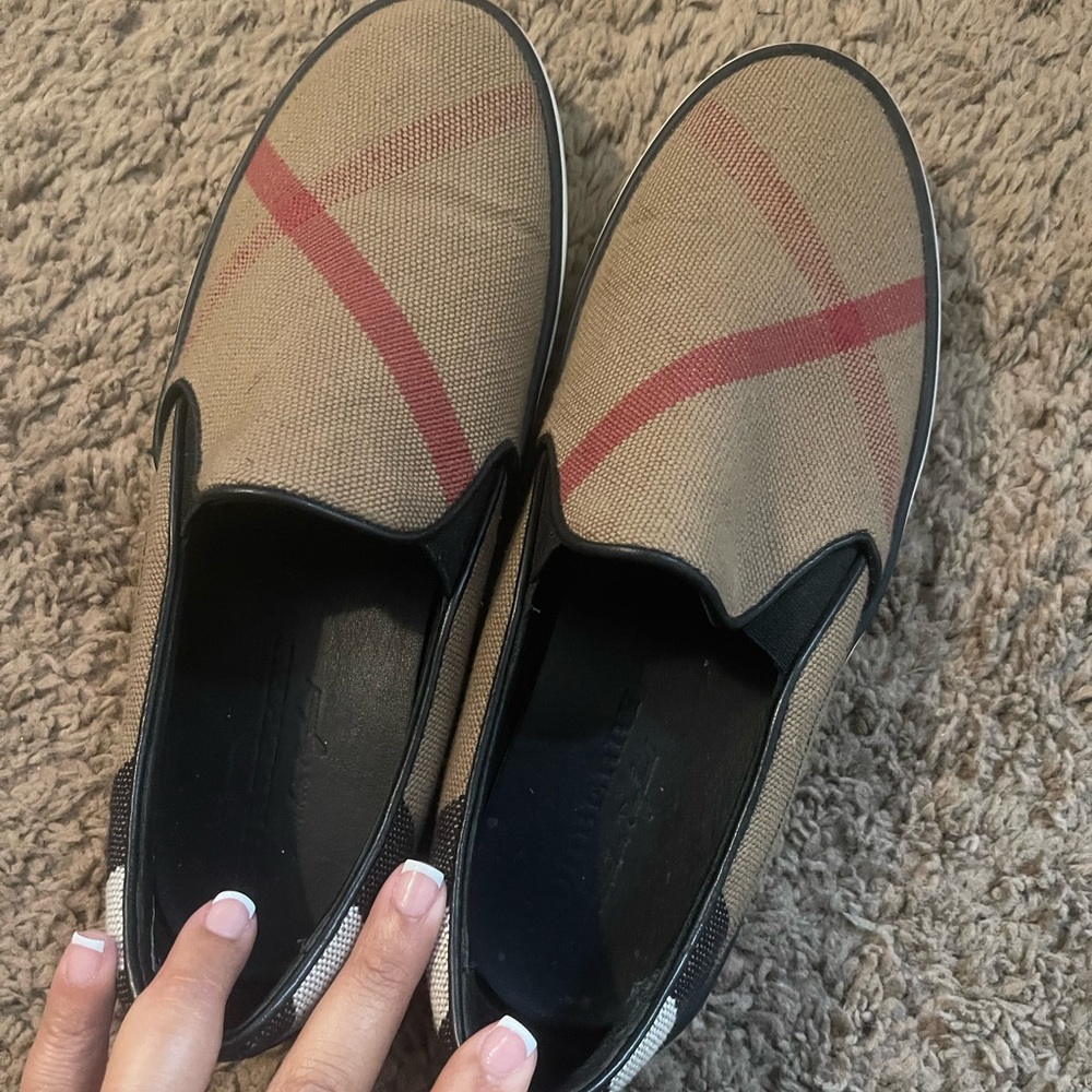 Burberry slip ons